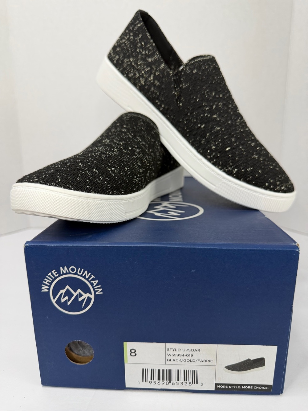 White Mountain Upsoar Size 8 Black Gold Slip On Sneakers Woven